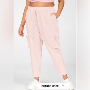NWOT‎ Fabletics Women's Plus Size 2XL Nyla Cargo Light Pink Soft Joggers Stretch